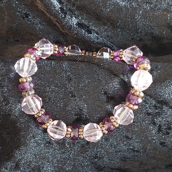 VINTAGE 3 STRETCH BRACELETS in PINKS - Picture 3 of 5